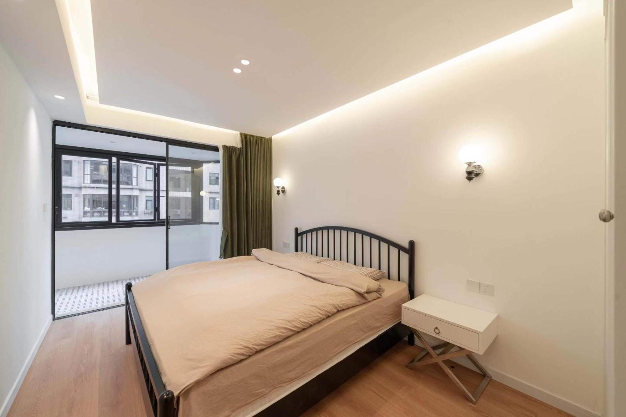 Tonight Hotel South Shanxi Road Shanghai Bagian luar foto